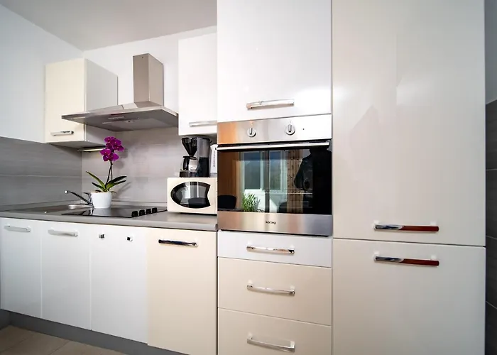 Lazaric Appartement Lopar